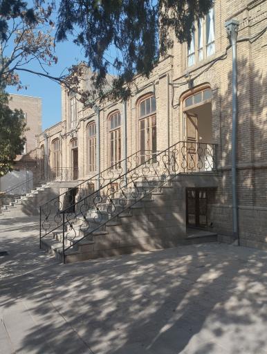 عکس خانه پروین اعتصامی