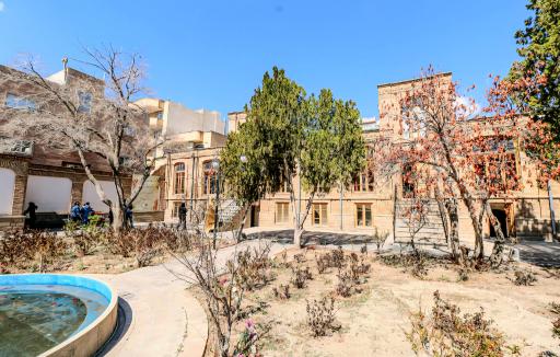 عکس خانه پروین اعتصامی