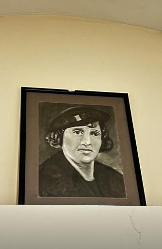 عکس خانه پروین اعتصامی