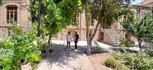 عکس خانه پروین اعتصامی