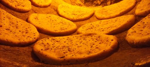 عکس نانوایی تافتون سنتی