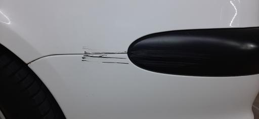 عکس کارگاه رنگ آمیزی اتومبیل ملیراه