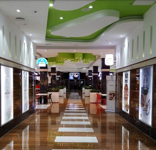 عکس مجتمع تجاری عرش آجودانیه