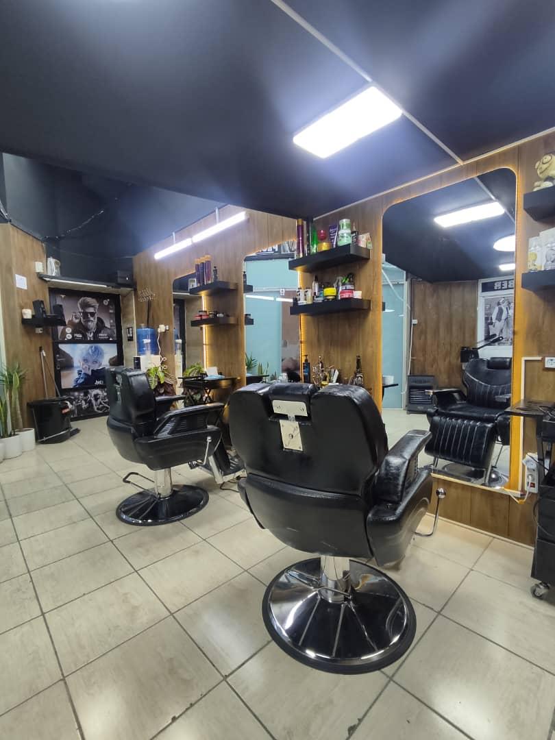 عکس پیرایش دکتر مو