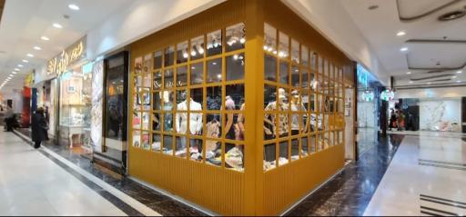 عکس مجتمع تجاری عرش آجودانیه