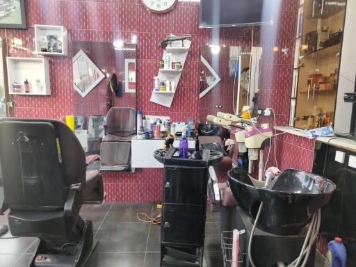 عکس آرایشگاه مردانه بین الملل