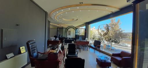 عکس کارگزار املاک وزراء