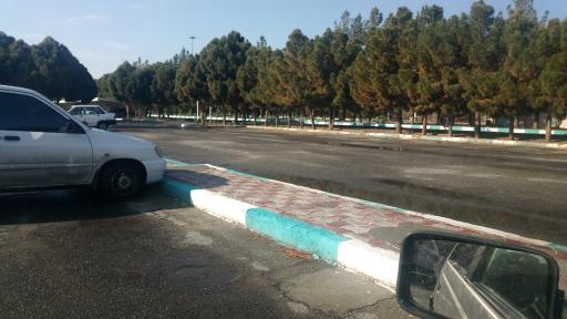 عکس پارکینگ شبانه روزی