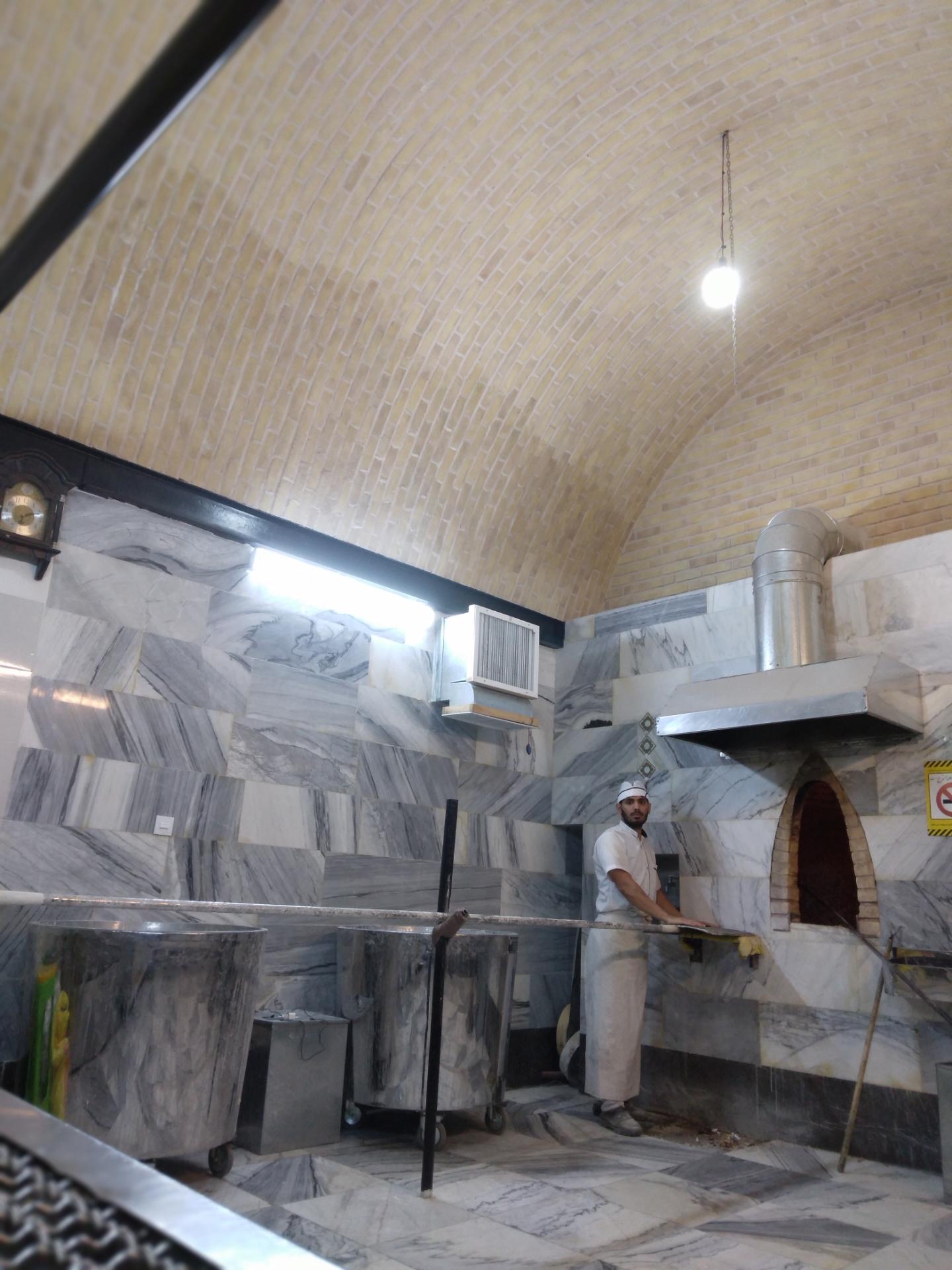 عکس نانوایی سنگک سنتی