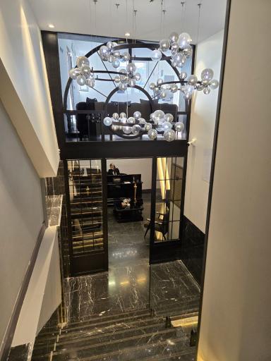 عکس هتل یاس 