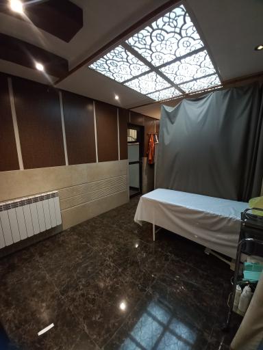 عکس کلینیک تخصصی زخم گیل