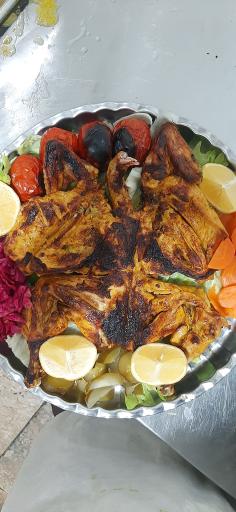 عکس رستوران چهلچراغ