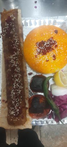 عکس رستوران چهلچراغ