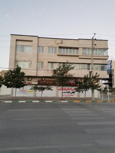 عکس مجتمع تجاری اداری اقدسیه 2 زیبایی رومانگ