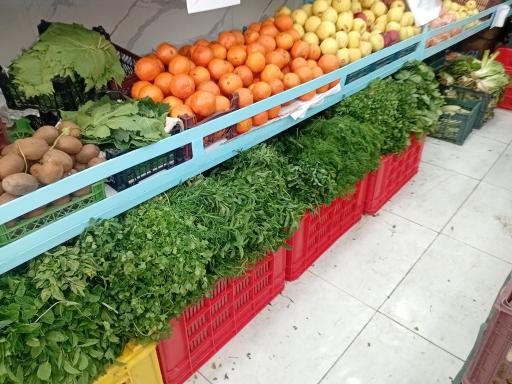 میوه فروشی بابای ارشیا