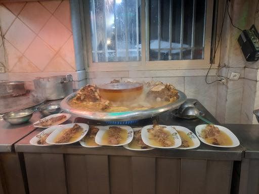 عکس طباخی سینا