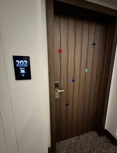 عکس هتل تهران رویال