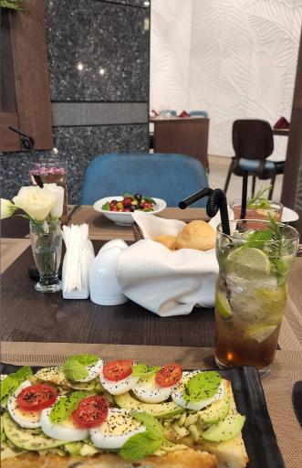 عکس هتل تهران رویال