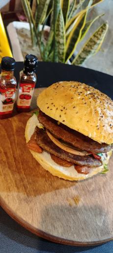 عکس پیتزا ناپولی 