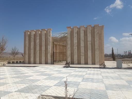 عکس آرامگاه شهدای گمنام