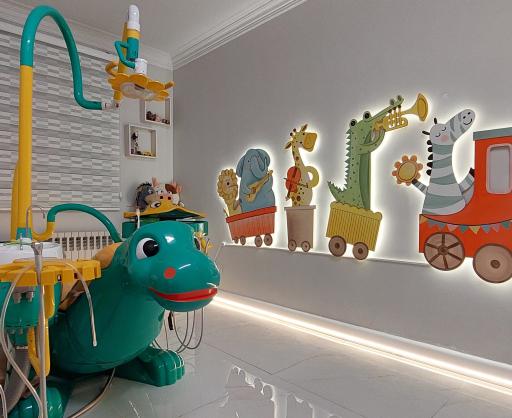 عکس دندانپزشکی تخصصی محیا کودکان