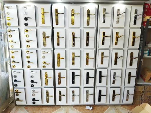 عکس ابزار یراق امیر کبیر