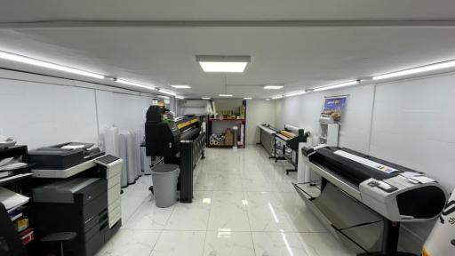 عکس چاپ شاهکار استند