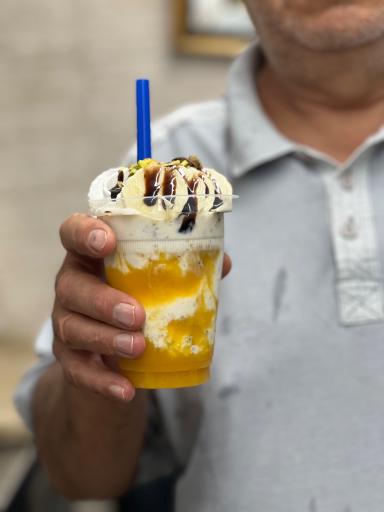 عکس آبمیوه بستنی طاووس