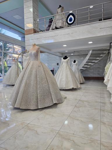 عکس مزون تاج عروس 