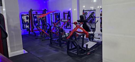 عکس باشگاه بدنسازی جیم کلاب
