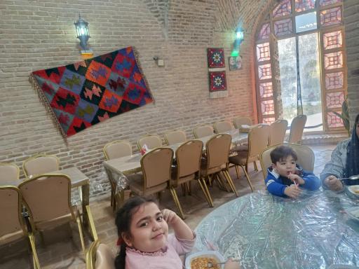عکس رستوران رباط طبسی معین الرضا 
