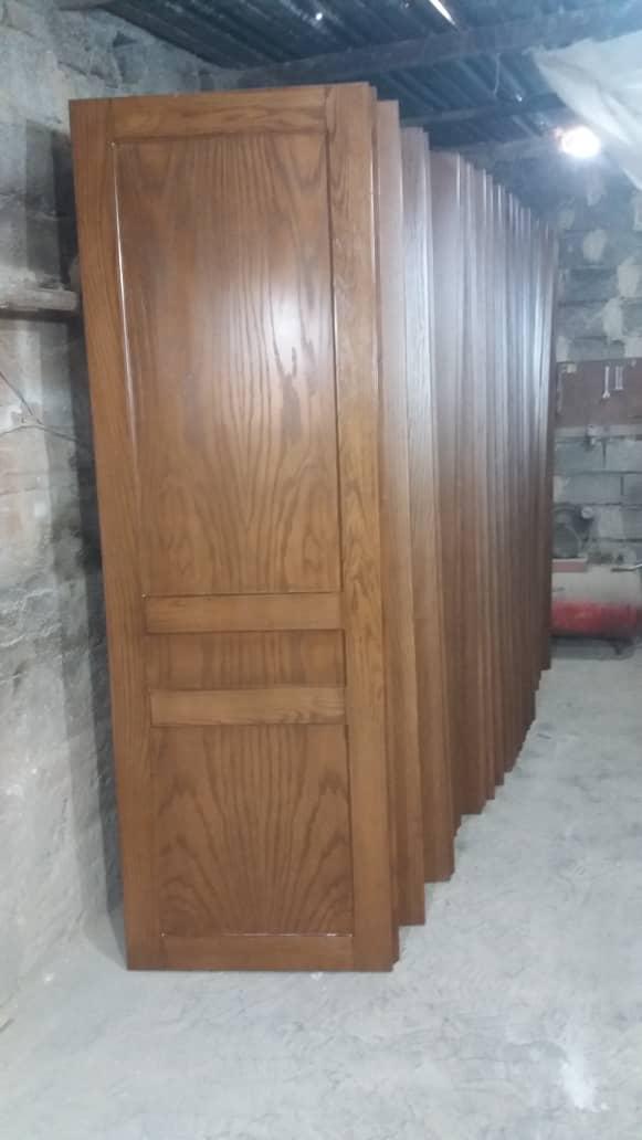 عکس رنگ کاری مبلمان و چوب صدف