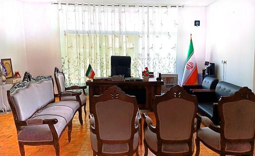 عکس دبیرستان دخترانه غیر دولتی مهنورا متوسطه دوم 