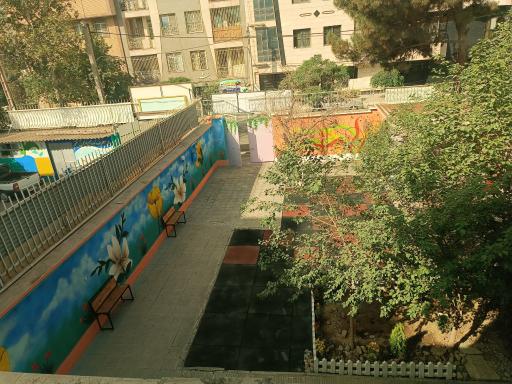 عکس دبیرستان دخترانه غیر دولتی مهنورا متوسطه دوم 