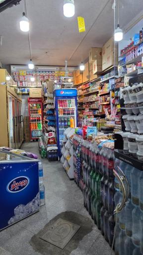 عکس سوپر مارکت سام