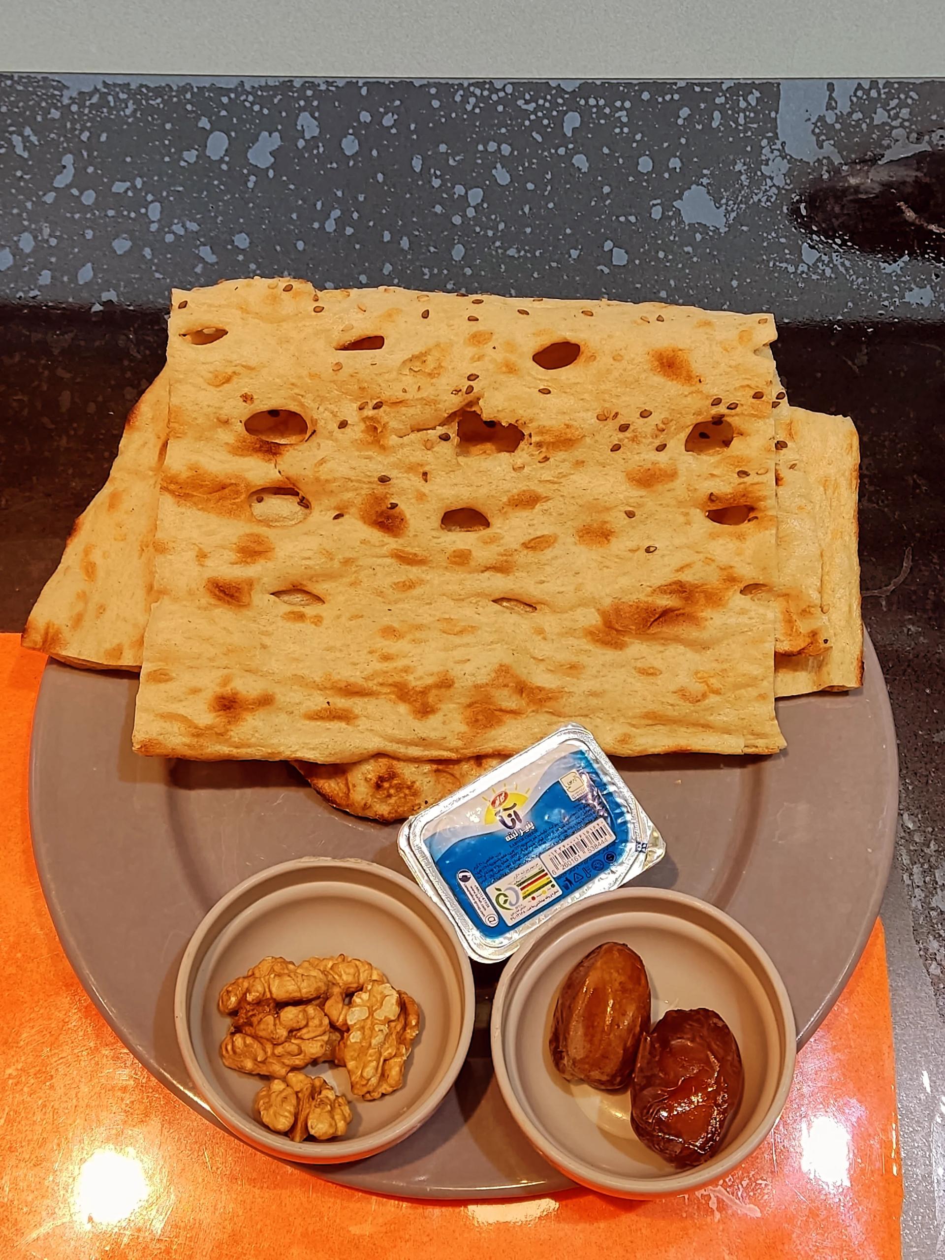 عکس کافه املت لوراکس