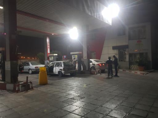 عکس جایگاه 215 بنزین و گازوئیل