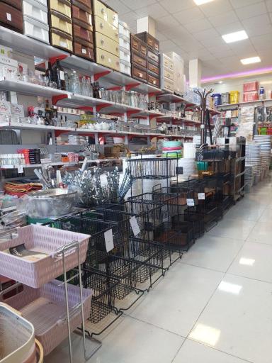 عکس پلاسکو کردیزدی ، رادمهر هوم