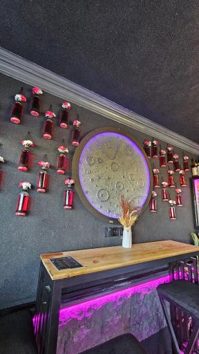 عکس کافه سایه