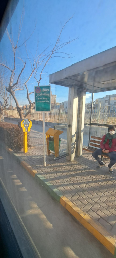 عکس ایستگاه اتوبوس پیروزی 26