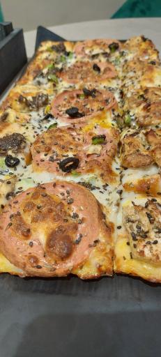 عکس پیتزا بازا