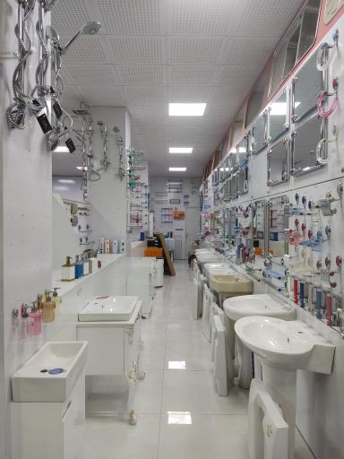 عکس فروشگاه مصالح بهداشتی ساختمان رجب زاده