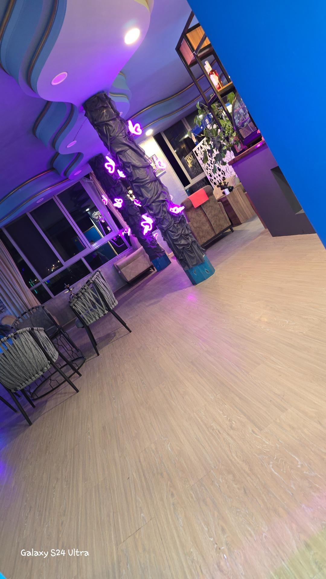 عکس کافه سایروس