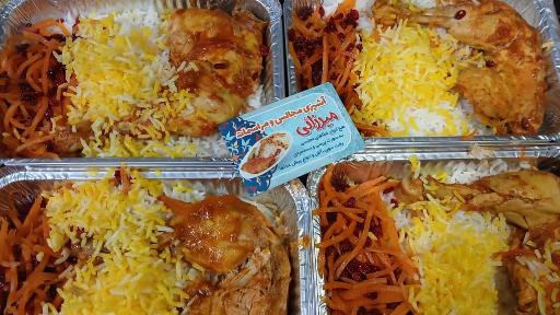 عکس تهیه غذای مجالس میرزایی