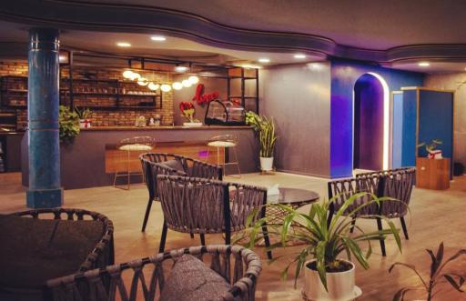 عکس کافه سایروس