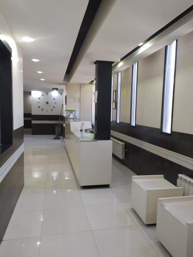 عکس موسسه زبان گویش (ملک‌شهر)