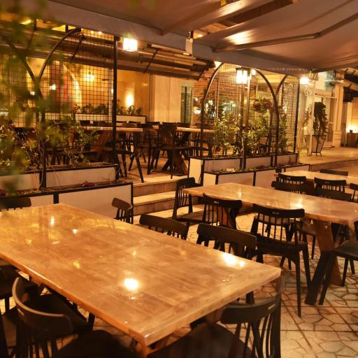 باغچه باربیکیو