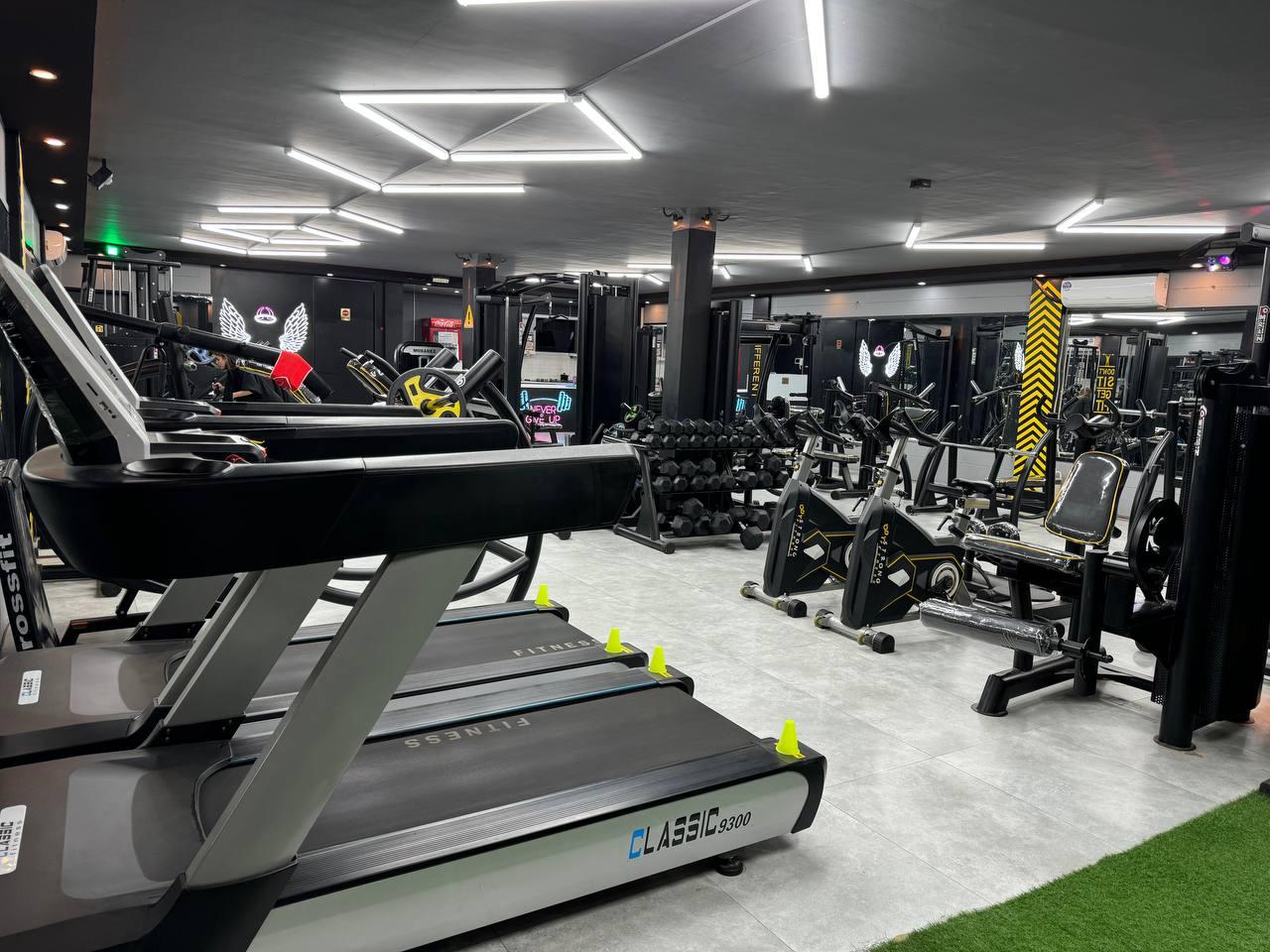 عکس باشگاه بدنسازی های فیت