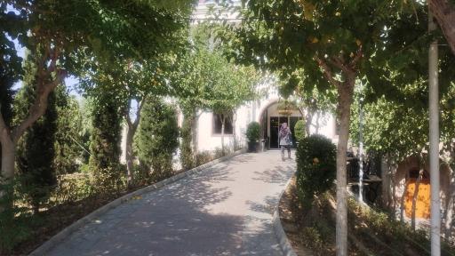 عکس مجتمع پذیرایی قصر ماه منیر