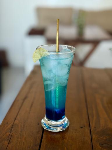 عکس کافه سنورا